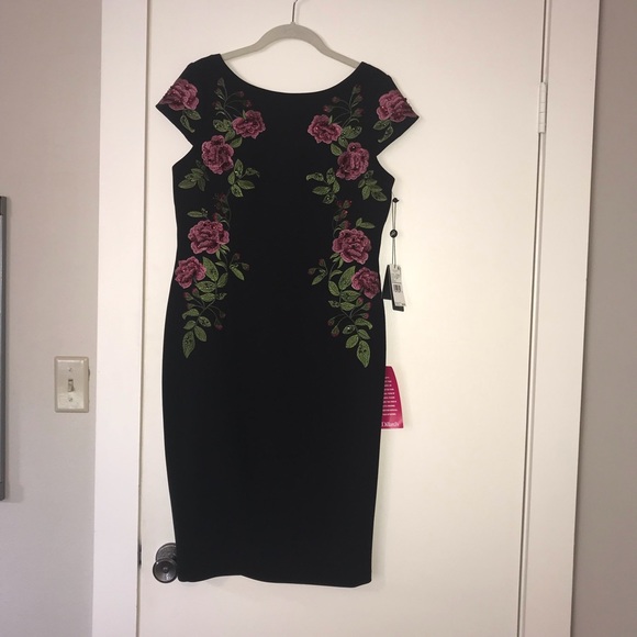 Adrianna Papell Dress - Picture 4 of 5